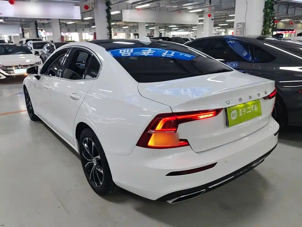 Volvo S60 T4 Smart Ease Luxury