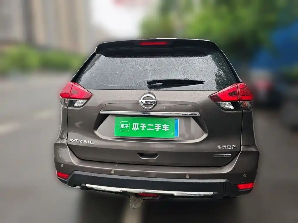 X-Trail 2.0 L CVT Connected Comfort 2 WD