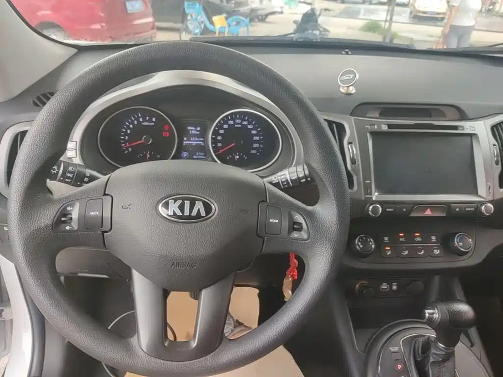 Sportage 2.0 L Auto 2 WD GL