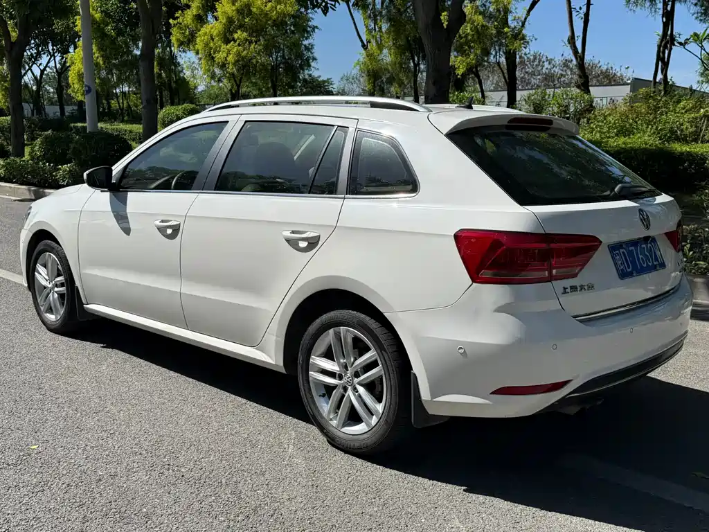 Gran Lavida 230 TSI DSG Comfort