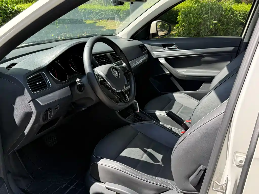 Gran Lavida 230 TSI DSG Comfort