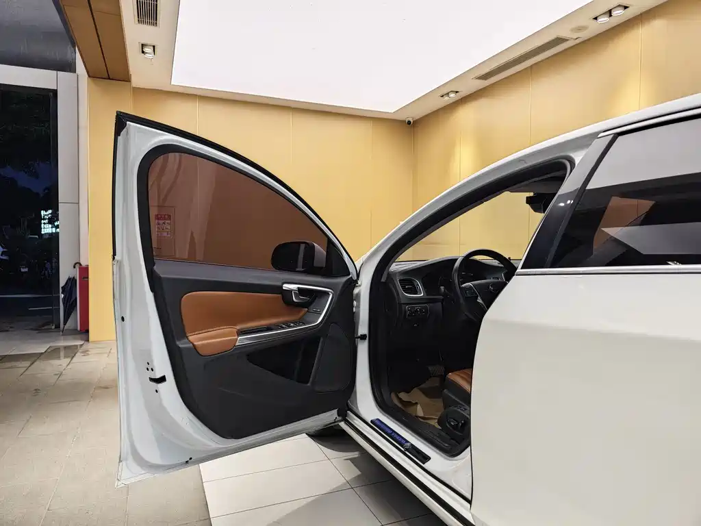 Volvo S60 S60 L T3 Smart Progress Progressive