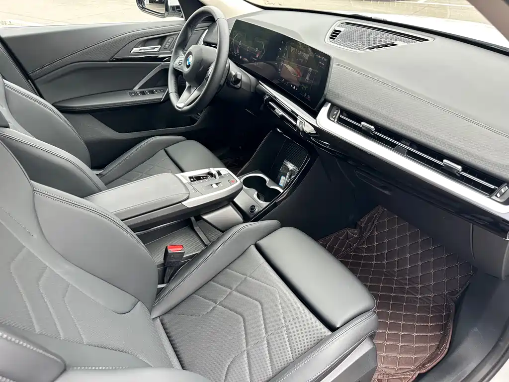 BMW X2 (Import) sDrive25 i M Sport Package