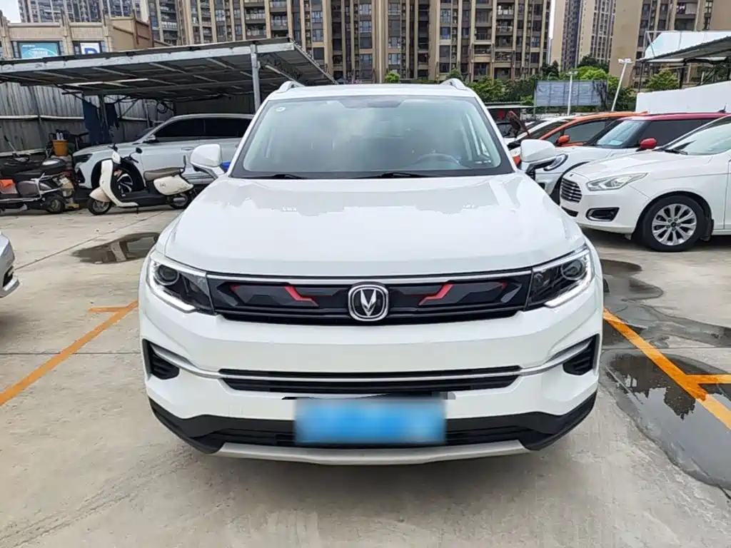 Changan CS35 PLUS 1.4 T DCT Connected Blue Whale
