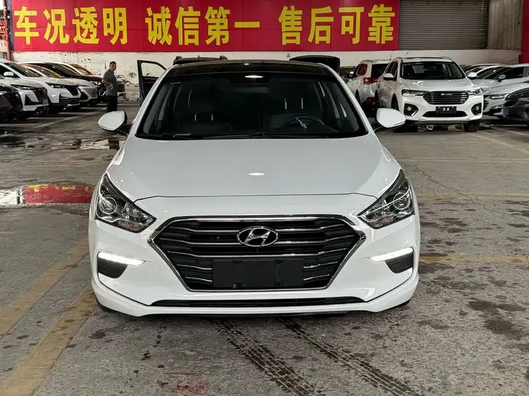 Hyundai Mistra 1.6 T Auto Intelligent GLS CN-V