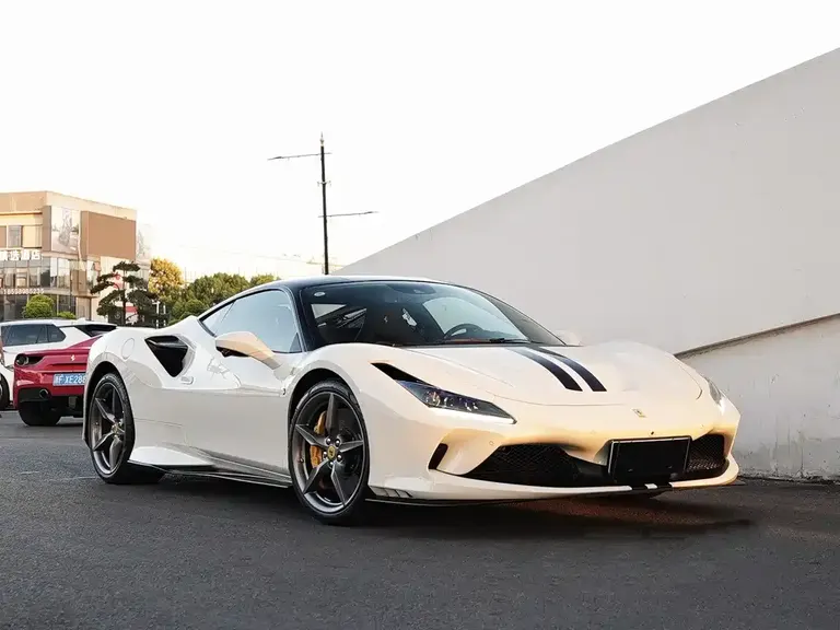Ferrari F8 Tributo 3.9 T V8