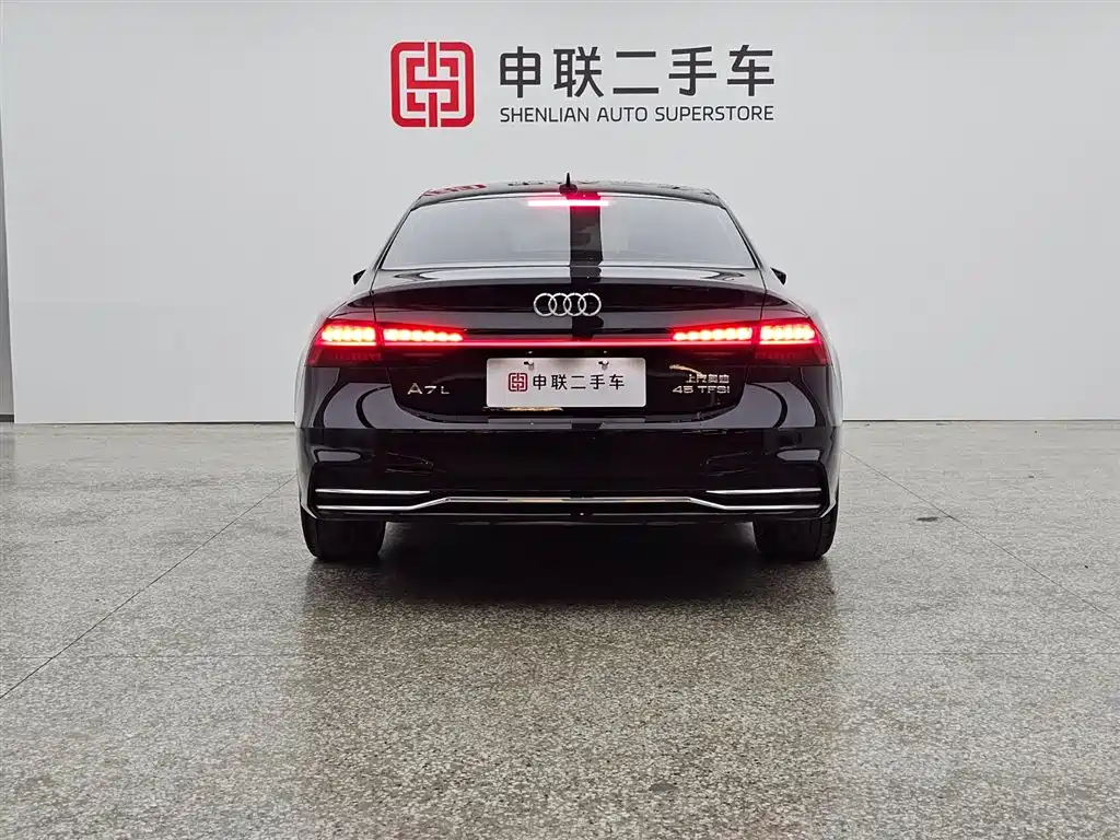 Audi A7 L 45 TFSI S-line Build Dream Crystal Flow Package