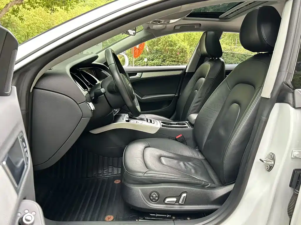 Audi A5 (Import) Facelift Sportback 45 TFSI Comfort
