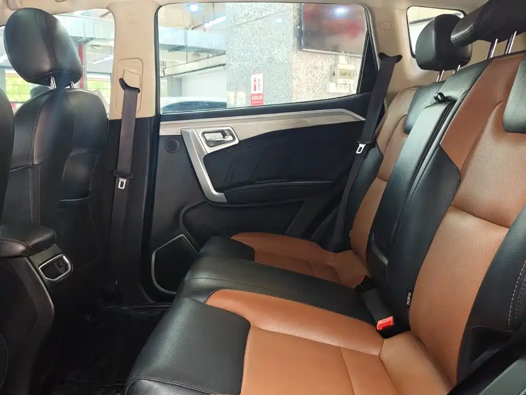 Vision X6 1.3 T CVT Flagship