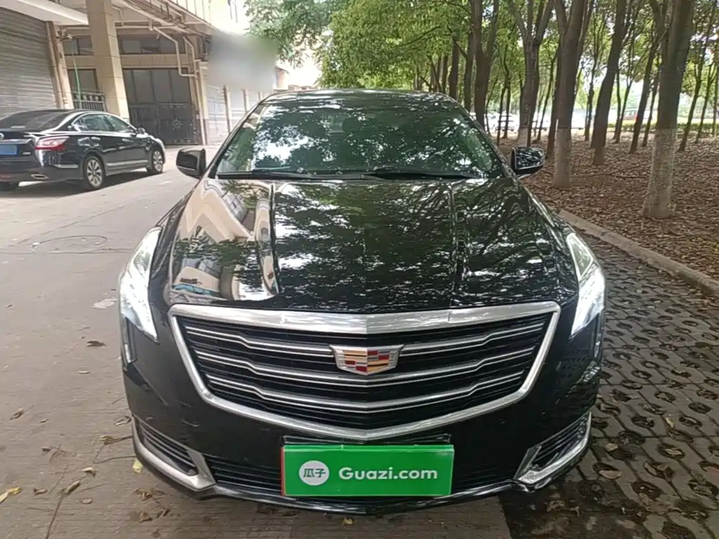 Cadillac XTS 28 T Tech