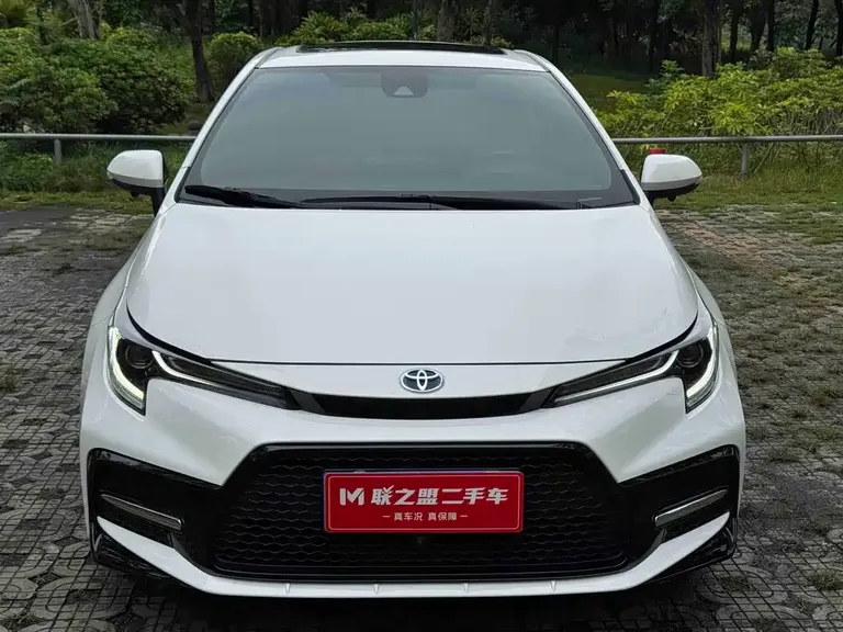 Toyota Levin Dual Engine 1.8 H E-CVT Sport