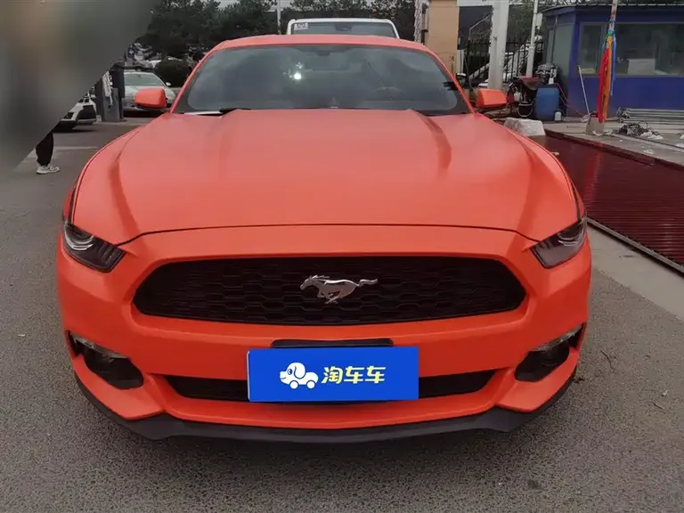 Ford Mustang 2.3 T Performance