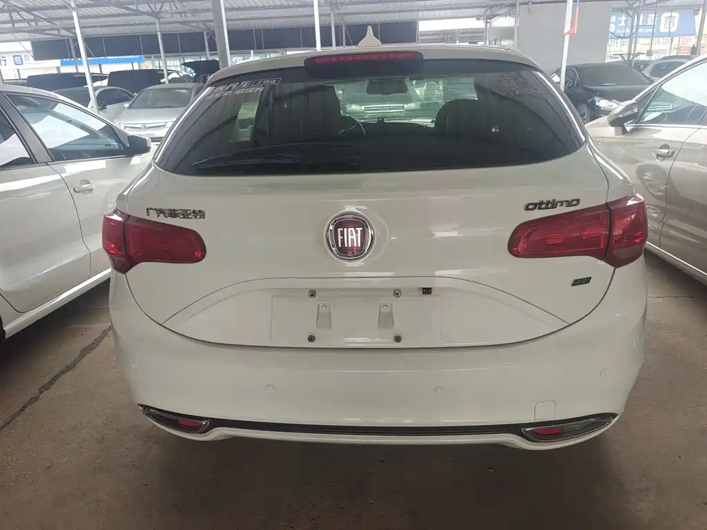 Ottimo 1.4 T Auto Fashion