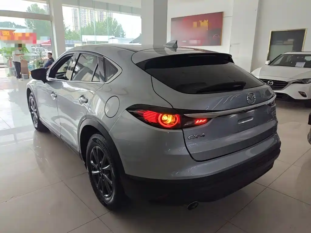 Mazda CX-4 2.0 L Auto 2 WD Blue Sky Vitality
