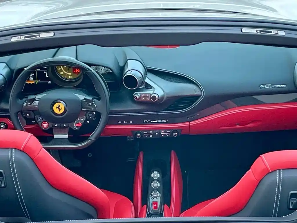 Ferrari F8 Spider 3.9 T V8
