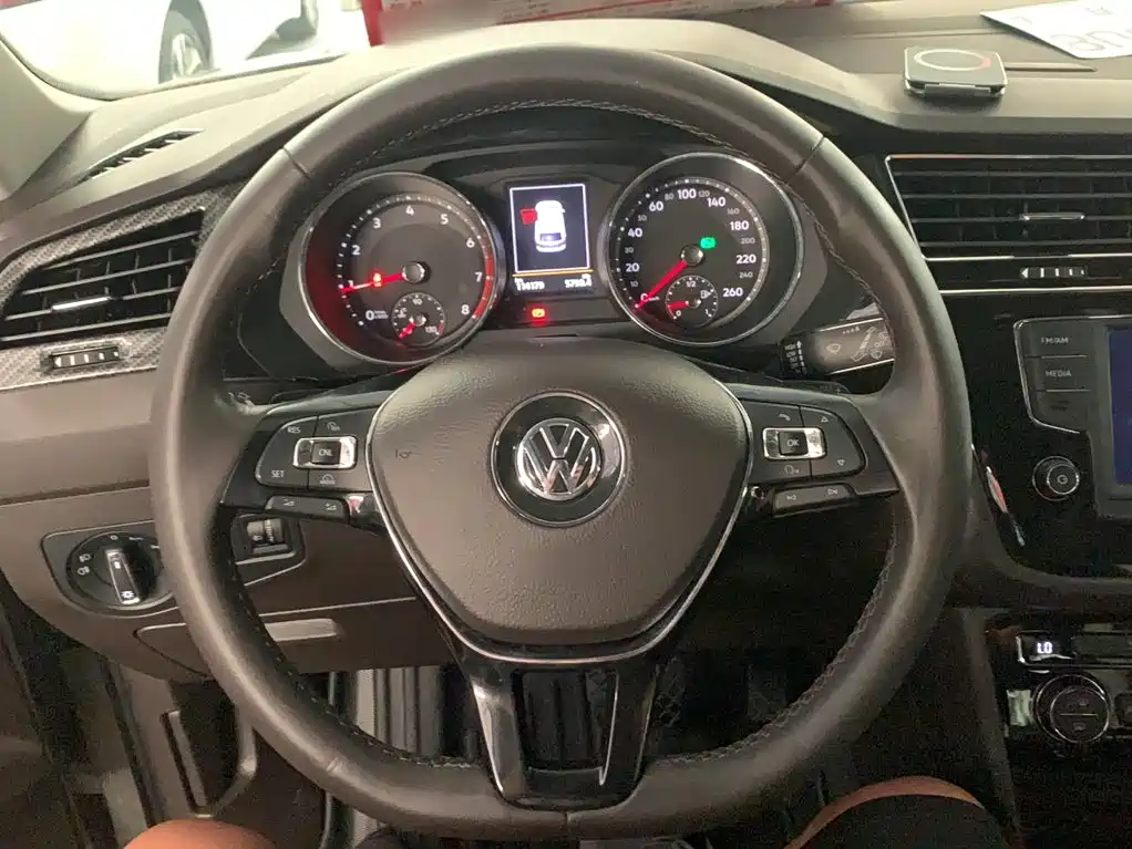 Tiguan L 330 TSI Auto 2 WD Comfort