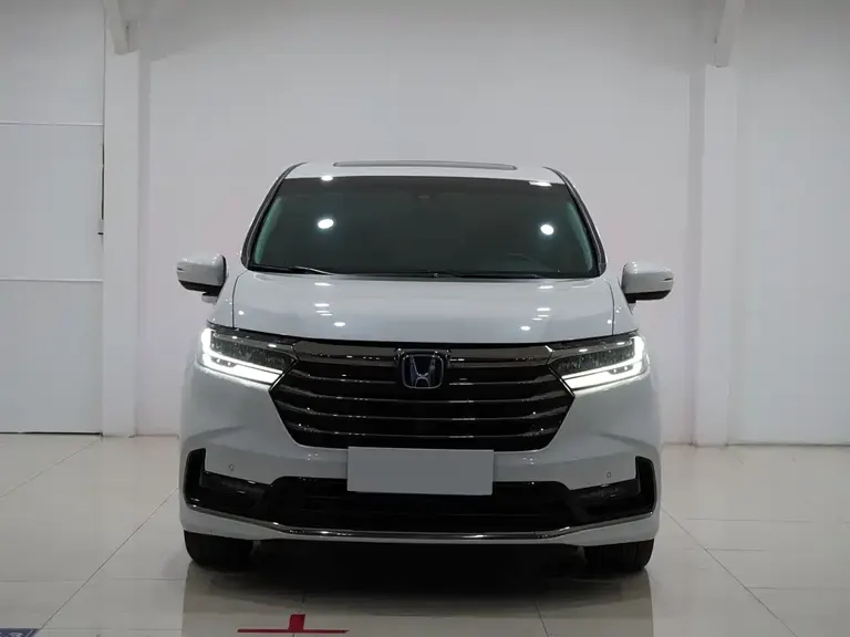 Honda Odyssey 2.0 L e:HEV Sharp· Supreme