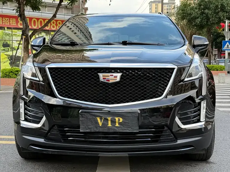 Cadillac XT5 2.0 T 4 WD Distinguished