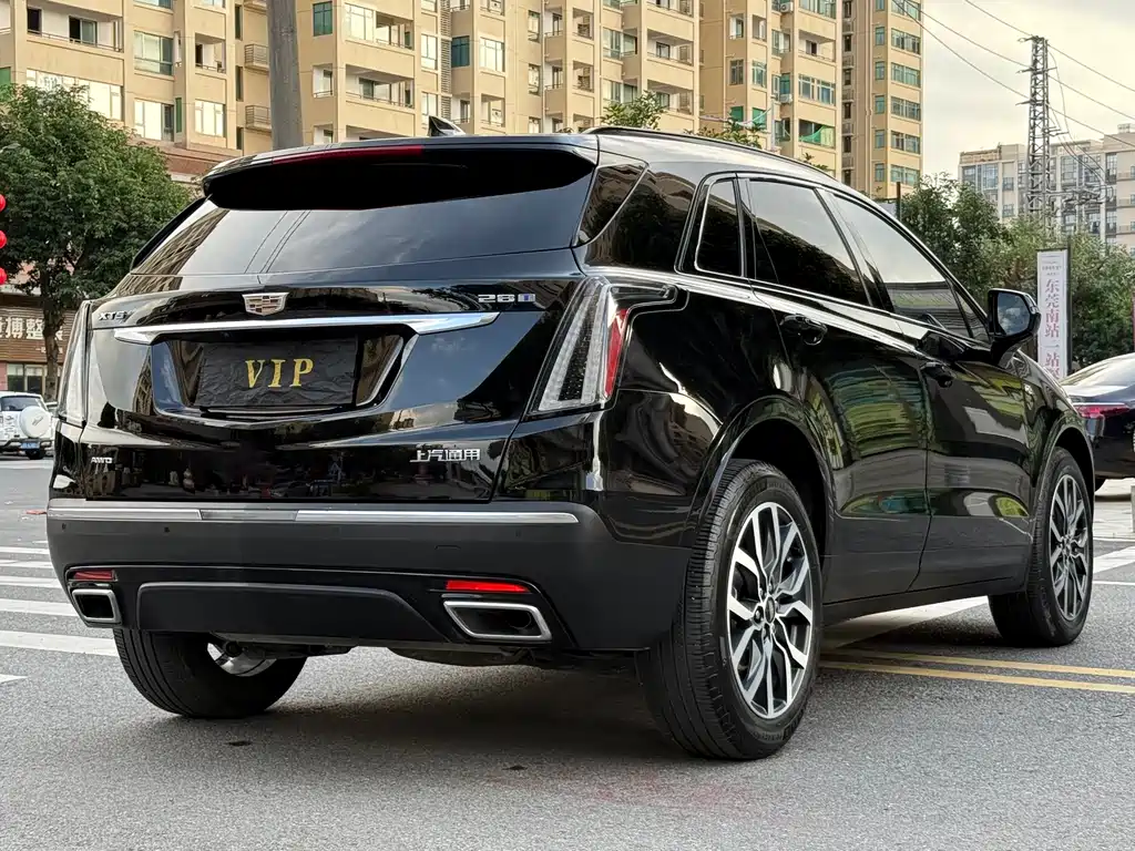 Cadillac XT5 2.0 T 4 WD Distinguished