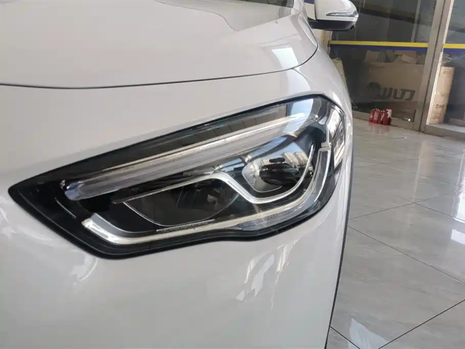 Mercedes-Benz GLA GLA 200