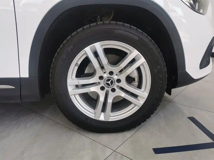 Mercedes-Benz GLA GLA 200
