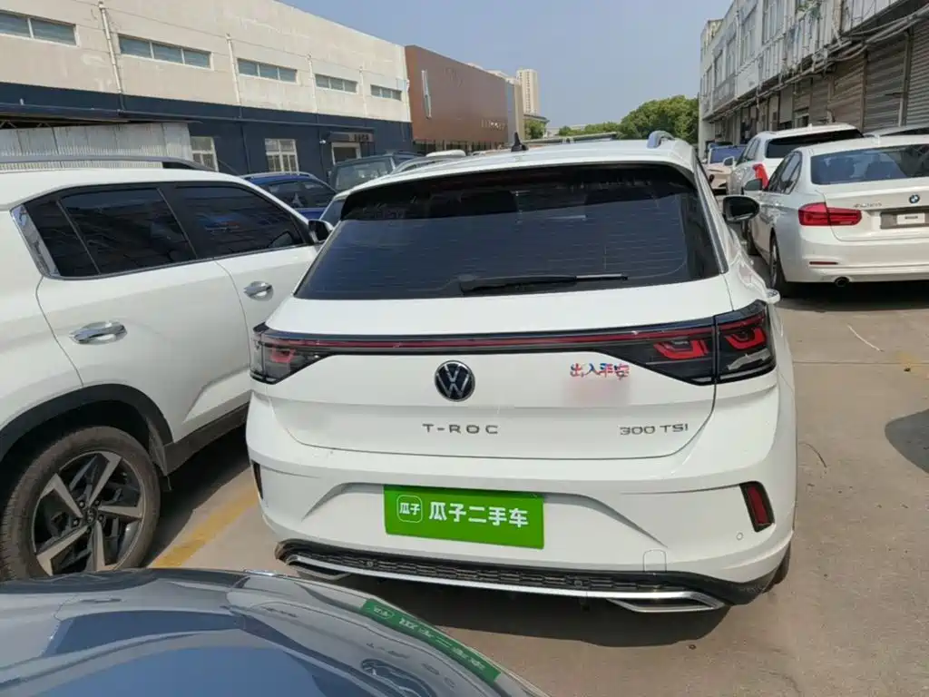 T-ROC 300 TSI DSG 2 WD Starlight