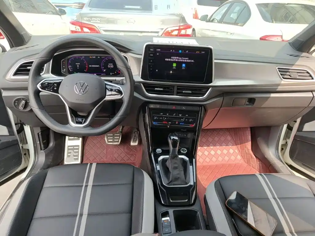 T-ROC 300 TSI DSG 2 WD Starlight
