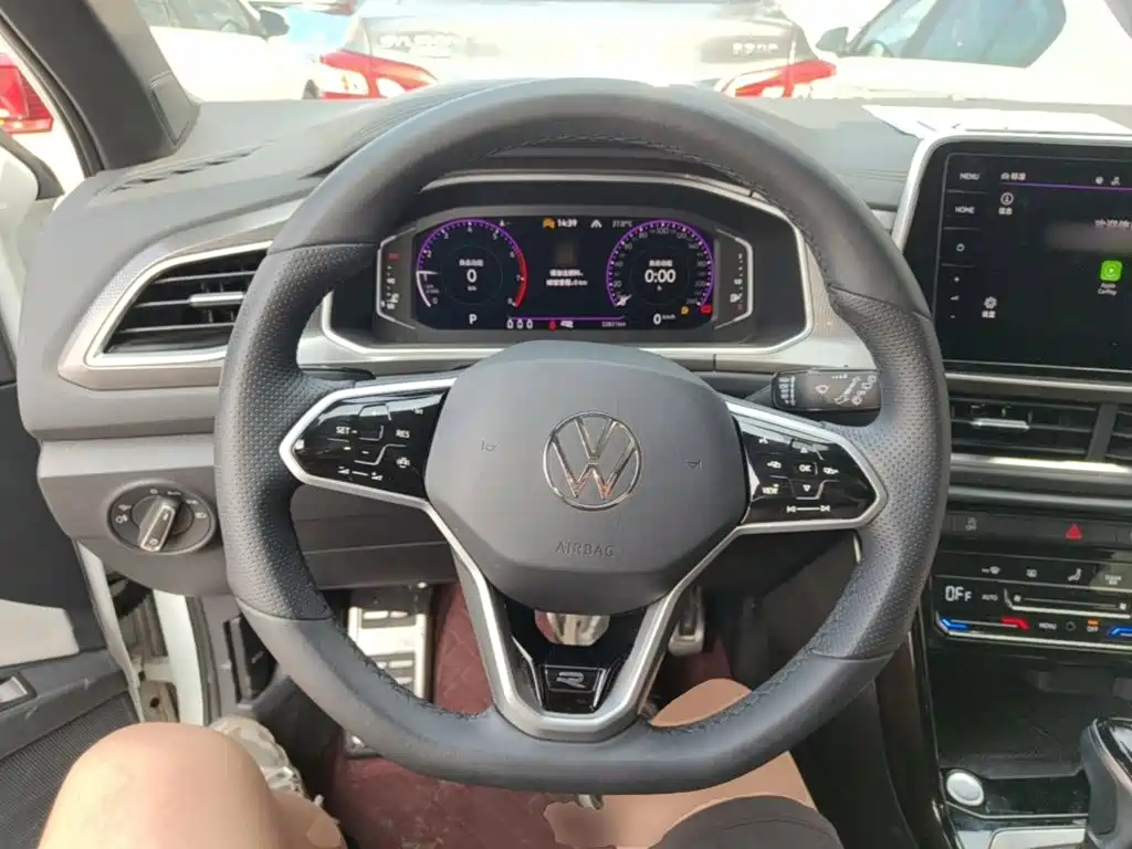 T-ROC 300 TSI DSG 2 WD Starlight