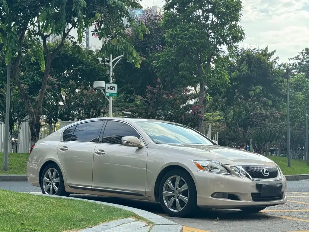 Lexus GS 雷克萨斯GS 2011款 300 辉煌版