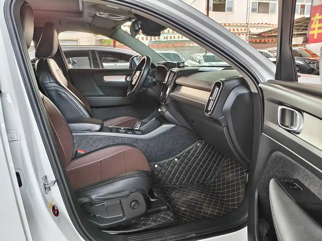 Volvo XC40 T3 Smart Travel Fashion