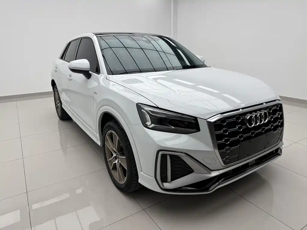 Audi Q2 L 35 TFSI Fashion Dynamic