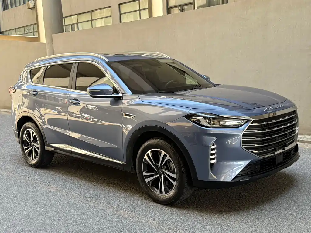 Jetour X70 PLUS 1.5 T CVT Mountain 7-seat