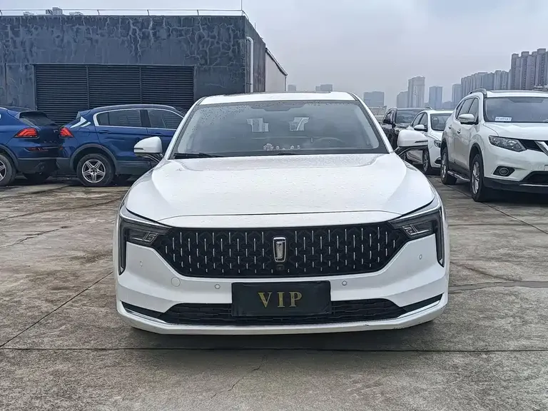 Besturn B70 3 rd Gen 1.5 T Auto Pleasure 70 Anniversary