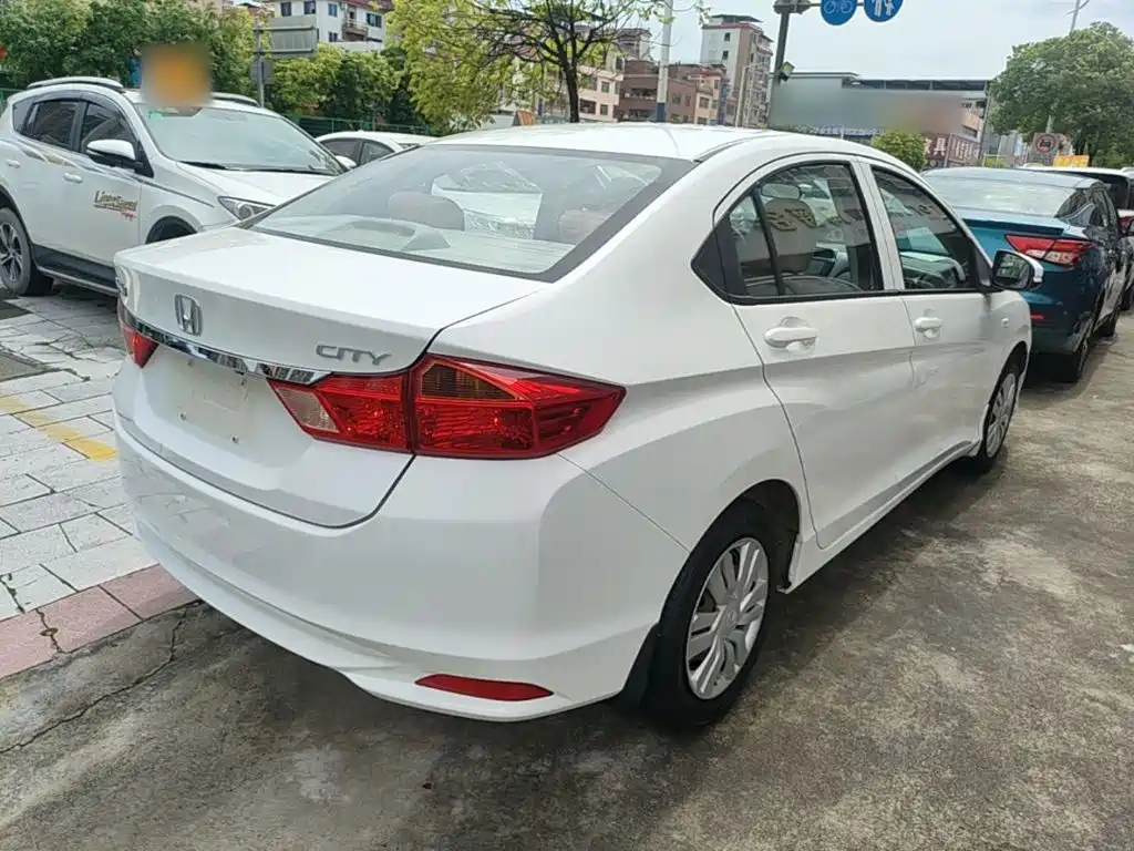 City 1.5 L CVT Comfort
