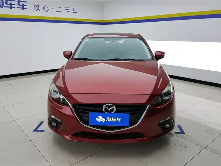 Mazda 3 Axela Sedan 1.5 L Auto Luxury