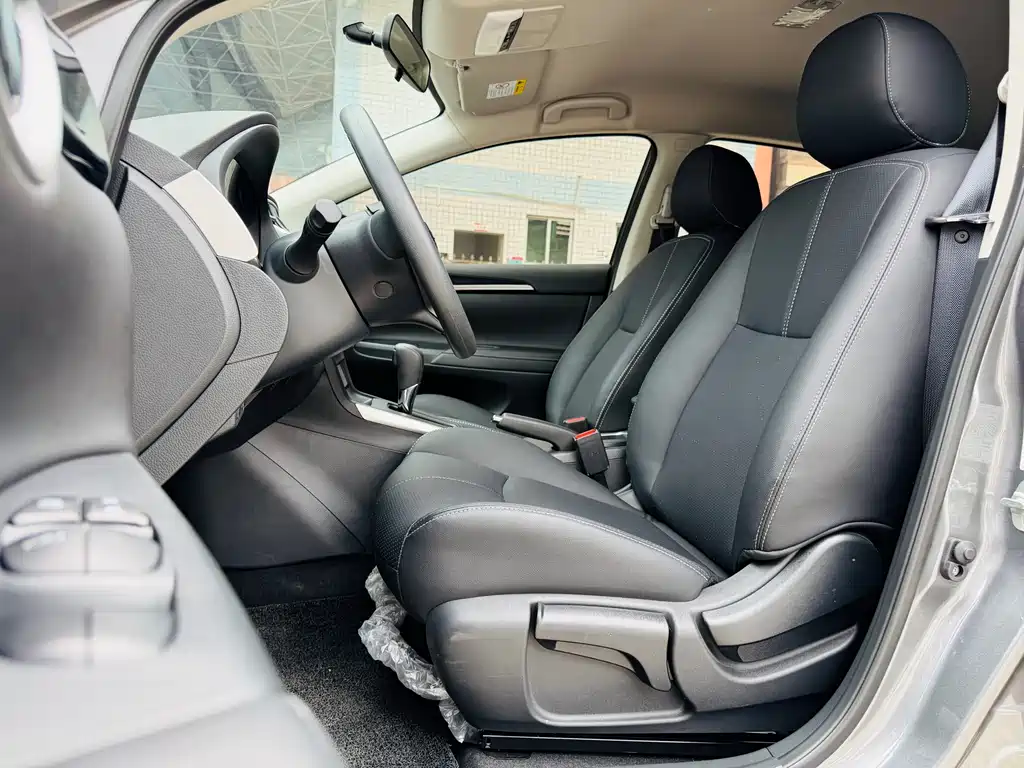 Sylphy Facelift II Classic 1.6 XE CVT Comfort