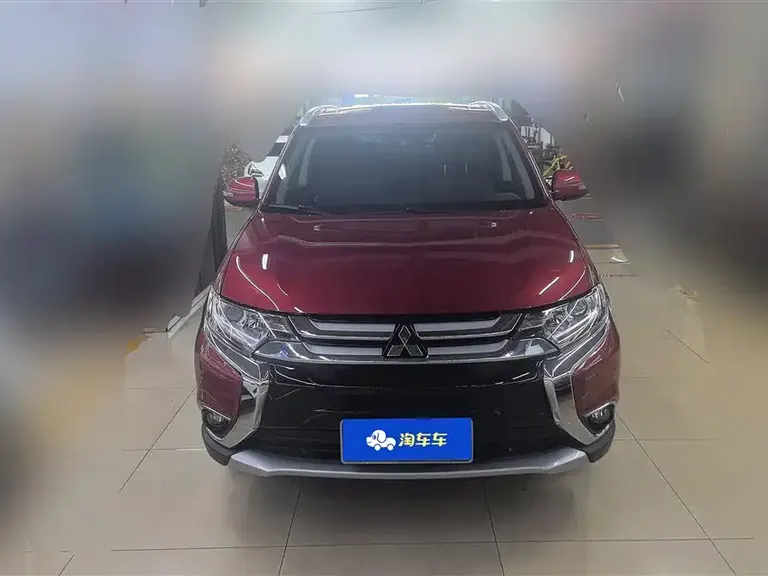 Mitsubishi Outlander 2.0 L 2 WD Glory 5-seat