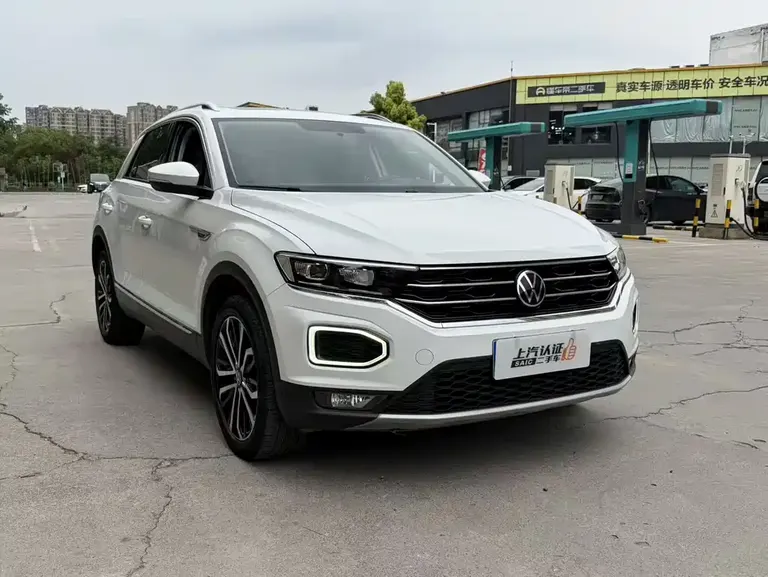 Volkswagen T-ROC 280 TSI DSG 2 WD Comfort Enjoyment PLUS