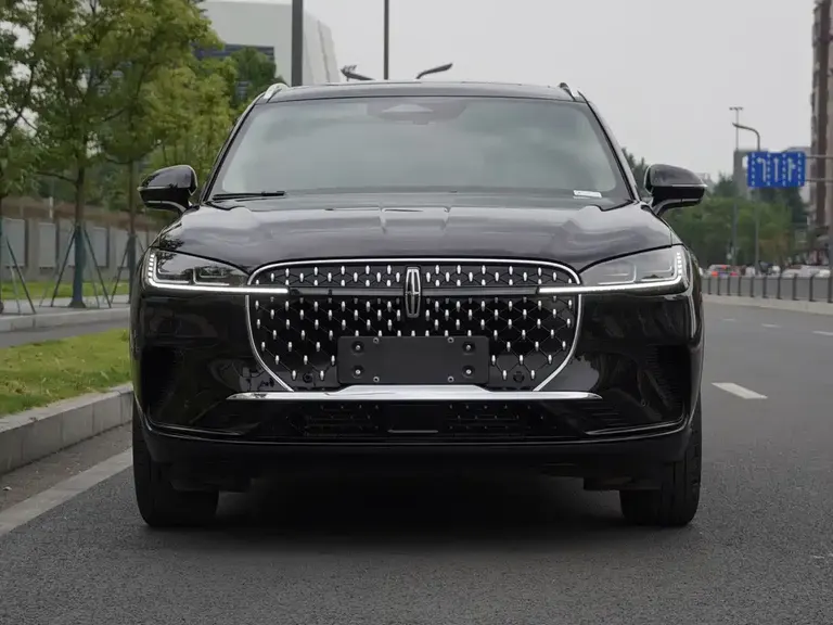 Lincoln Corsair 2.0 T 2 WD Graceful