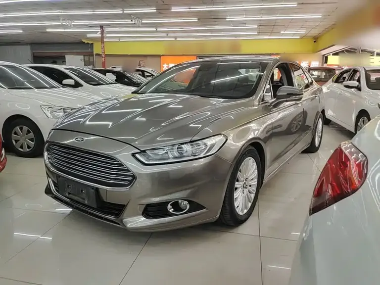 Ford Mondeo 2.0 L GTDi200 Fashion