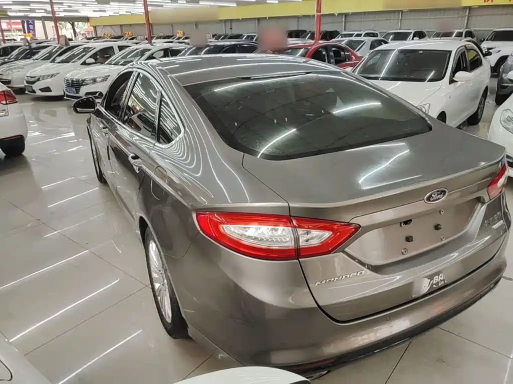 Mondeo 2.0 L GTDi200 Fashion