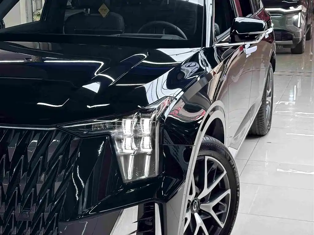 Trumpchi ES9 PHEV 143 km Max