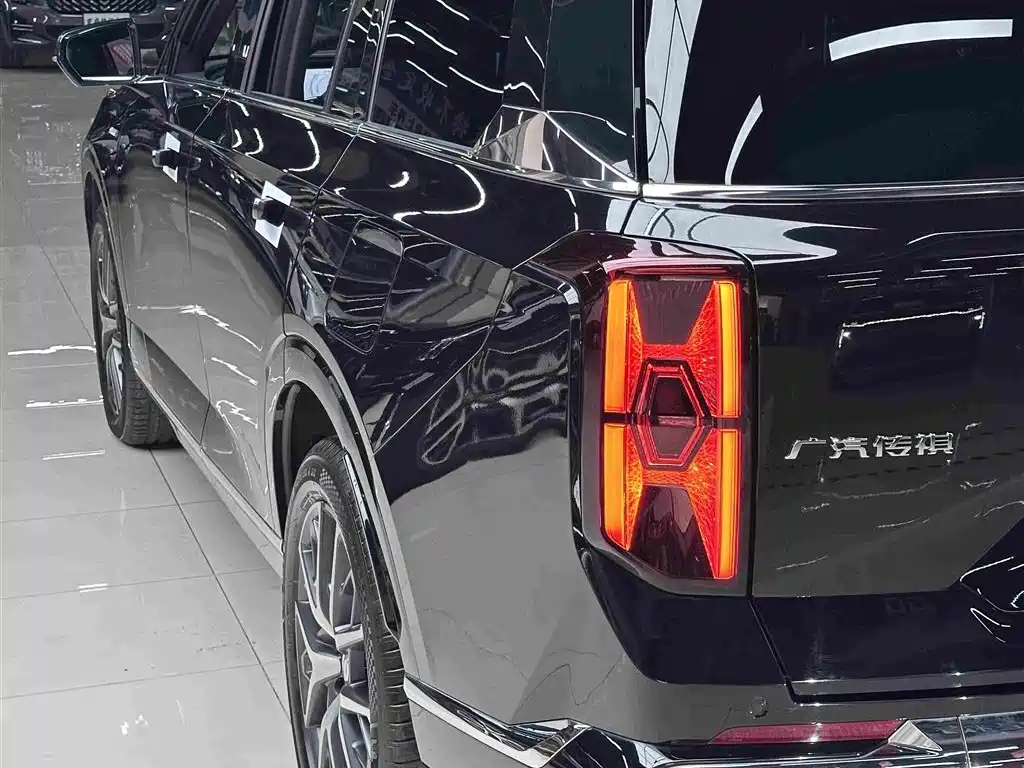 Trumpchi ES9 PHEV 143 km Max