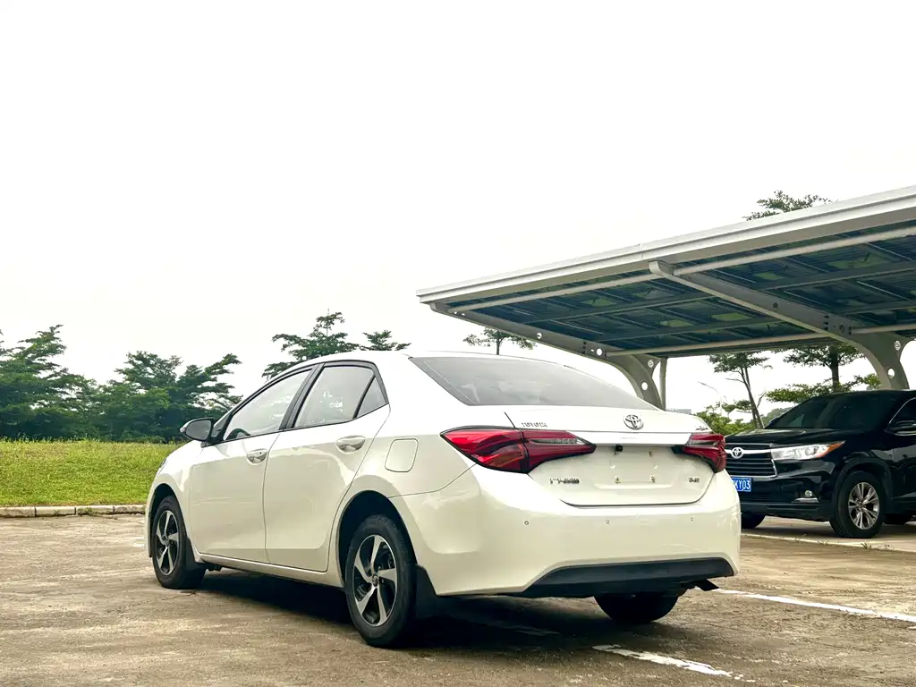Levin Facelift 185 T CVT Elite CN-V