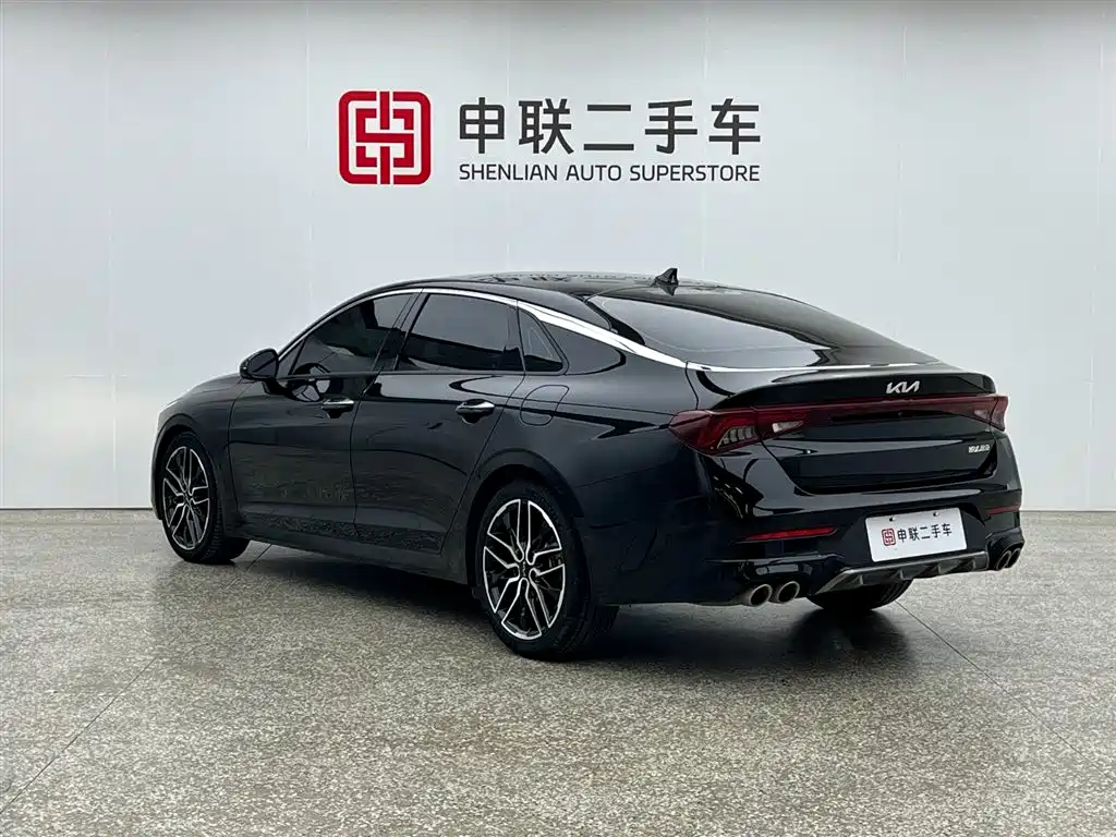 Kia K5 380 T GT-Line Flagship
