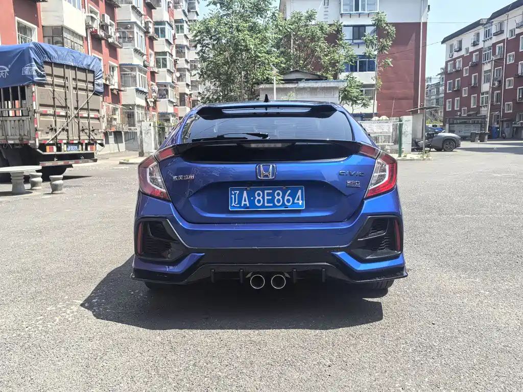Civic HATCHBACK 220 TURBO CVT New Sharp Control