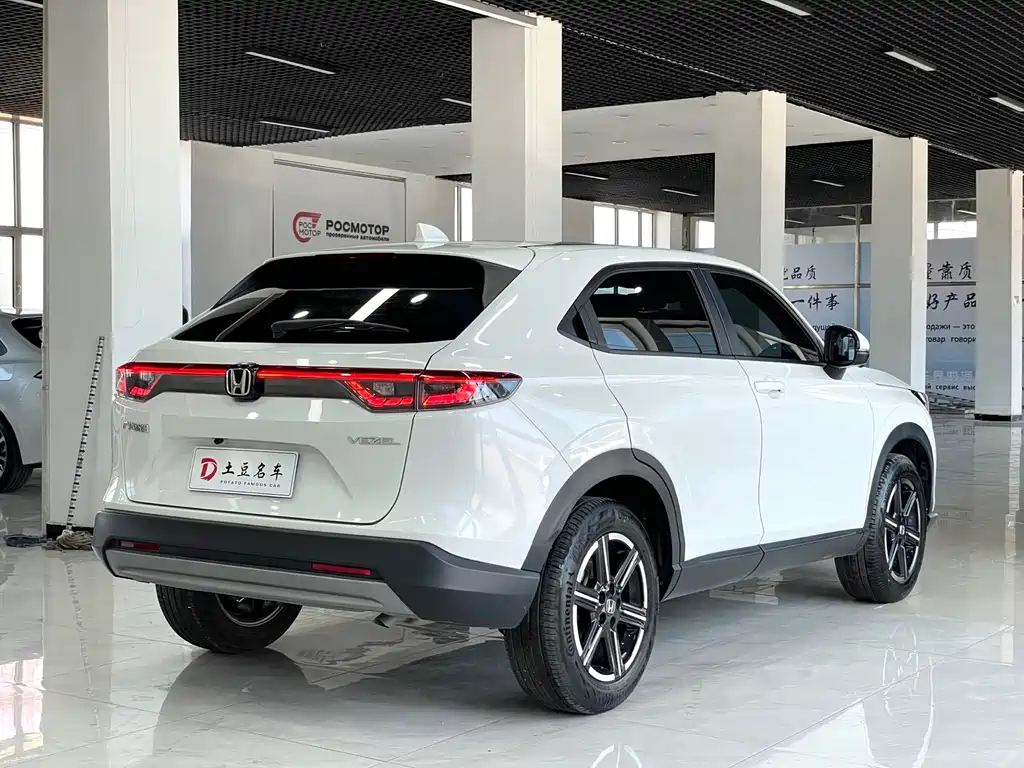 Vezel 1.5 L CVT Tech
