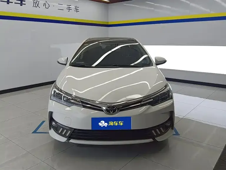 Toyota Corolla Facelift 1.2 T S-CVT GL-i