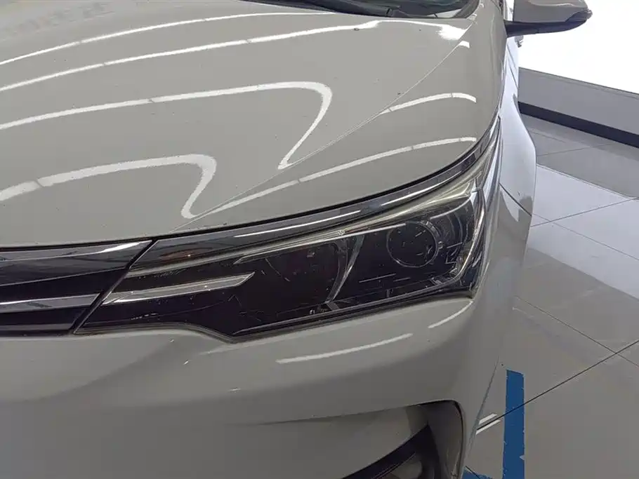 Corolla Facelift 1.2 T S-CVT GL-i