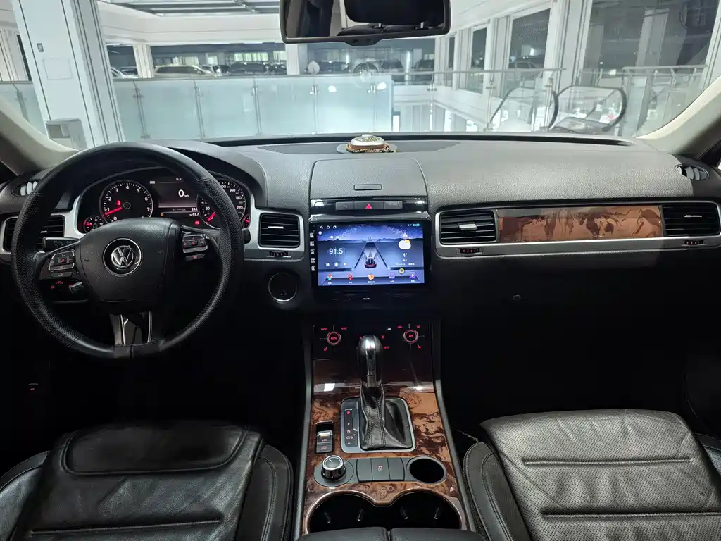 Touareg 3.0 TSI Standard Config